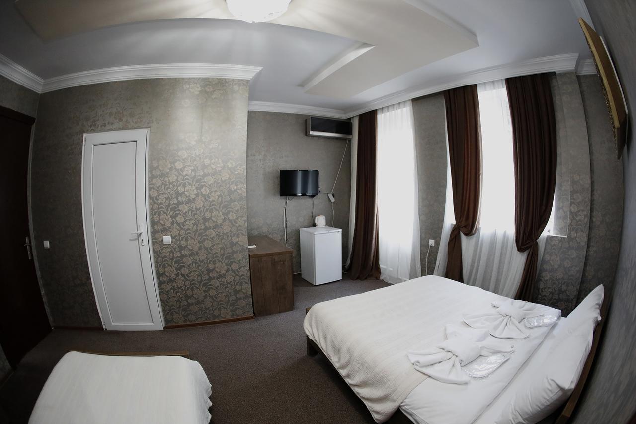 New Palace Shardeni Tiflis Dış mekan fotoğraf