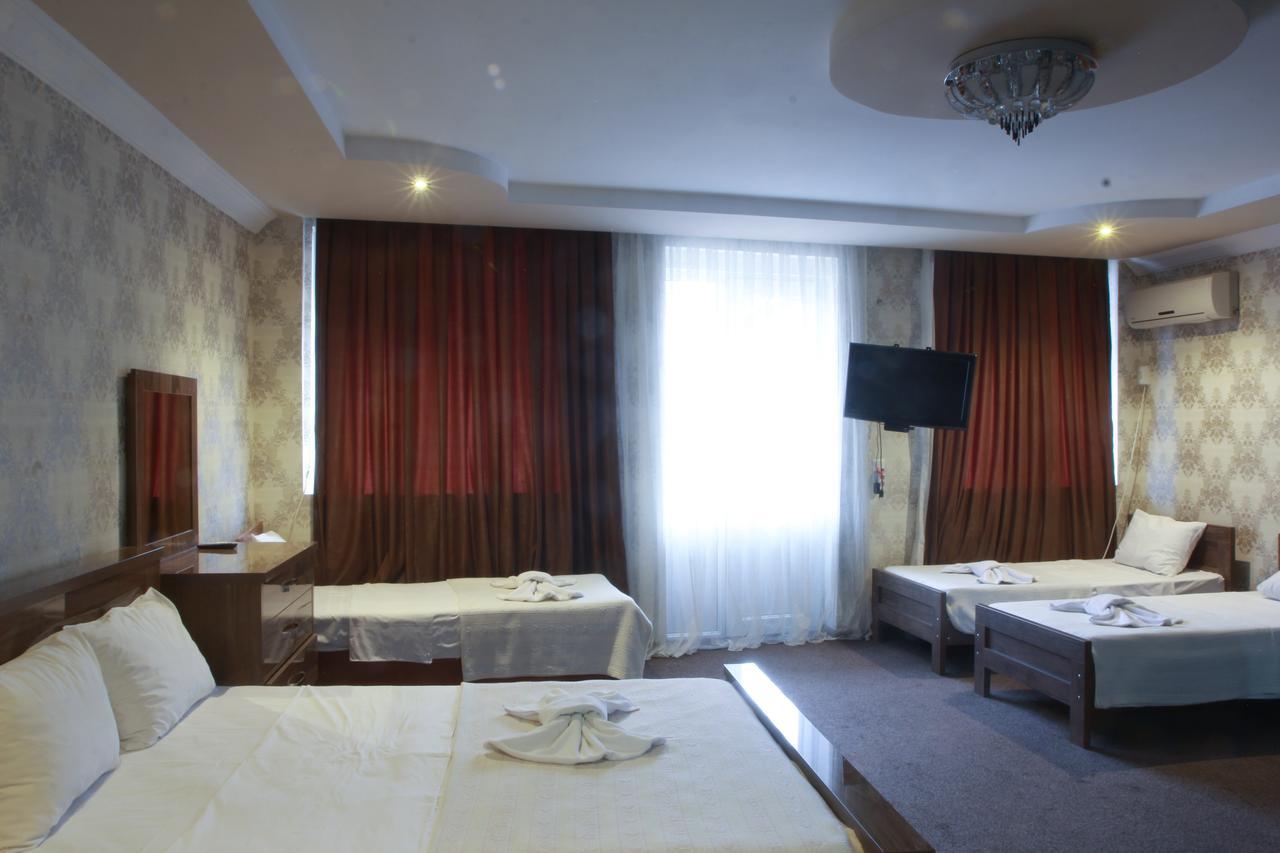 New Palace Shardeni Tiflis Dış mekan fotoğraf